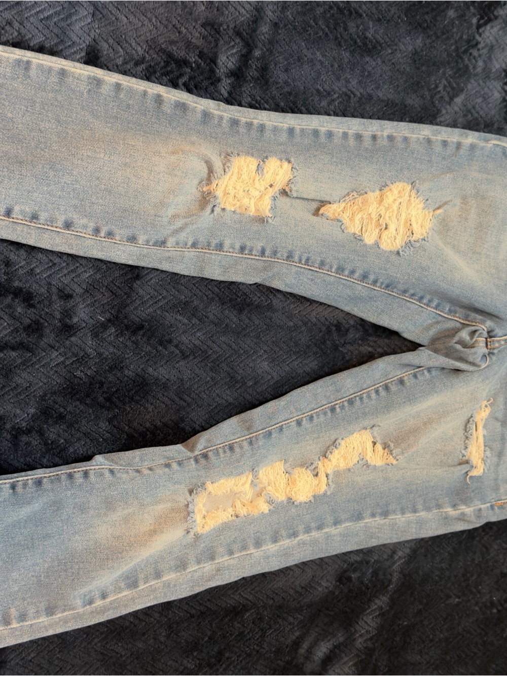Aeropostale Light Wash Distressed Skinny Jeans